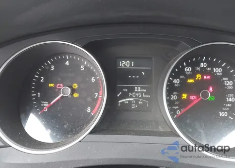 2016 Volkswagen Jetta 1.4T S z USA, uszkodzony, nr VIN 3VW267AJ0GM271670